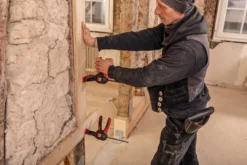 Bessey Enhandstving med roterande handtag