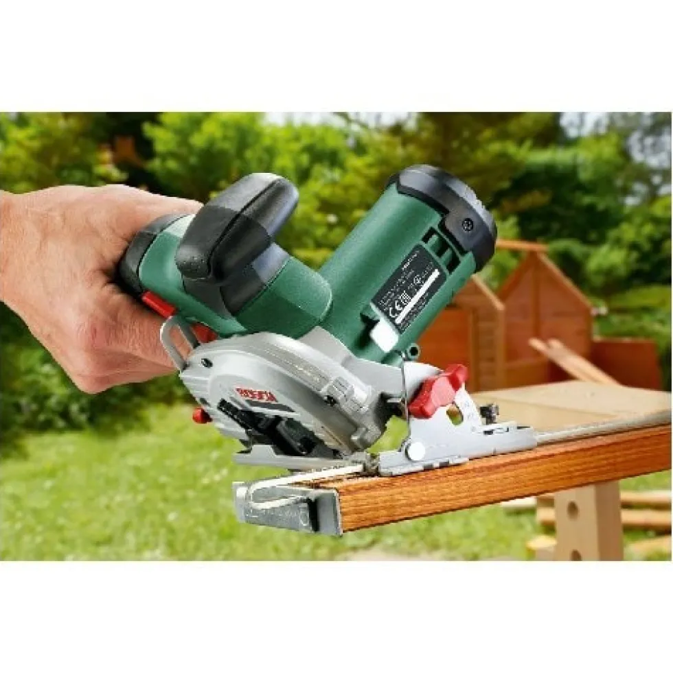 Bosch DIY Cirkelsåg Universalcirc 12 Utan batteri och laddare