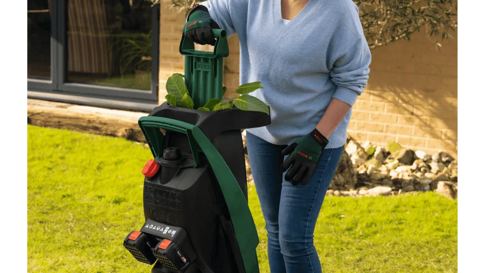 Bosch DIY Kompostkvarn Unishredder 2x18V utan batteri och laddare