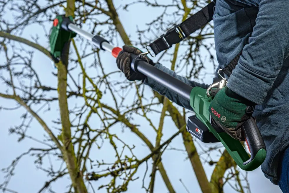 Bosch Grensåg Förlängningsbar 18V utan batteri & laddare