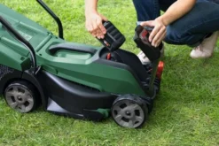 Bosch Gräsklippare Citymower 18V-32 med 1x4Ah batteri & laddare