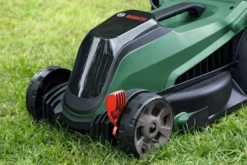 Bosch Gräsklippare Citymower 18V-32-300 med 1x4Ah batteri & laddare