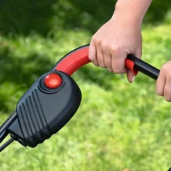 Bosch Gräsklippare Easymover 18V-32 med 1x4Ah batteri & laddare