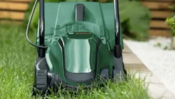 Bosch Gräsklippare Easymower 18V-32-200 utan batteri & laddare