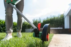Bosch Grästrimmer 18V-260 utan batteri & laddare