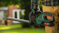 Bosch Häcksax ADV 36V-65-28 utan batteri & laddare