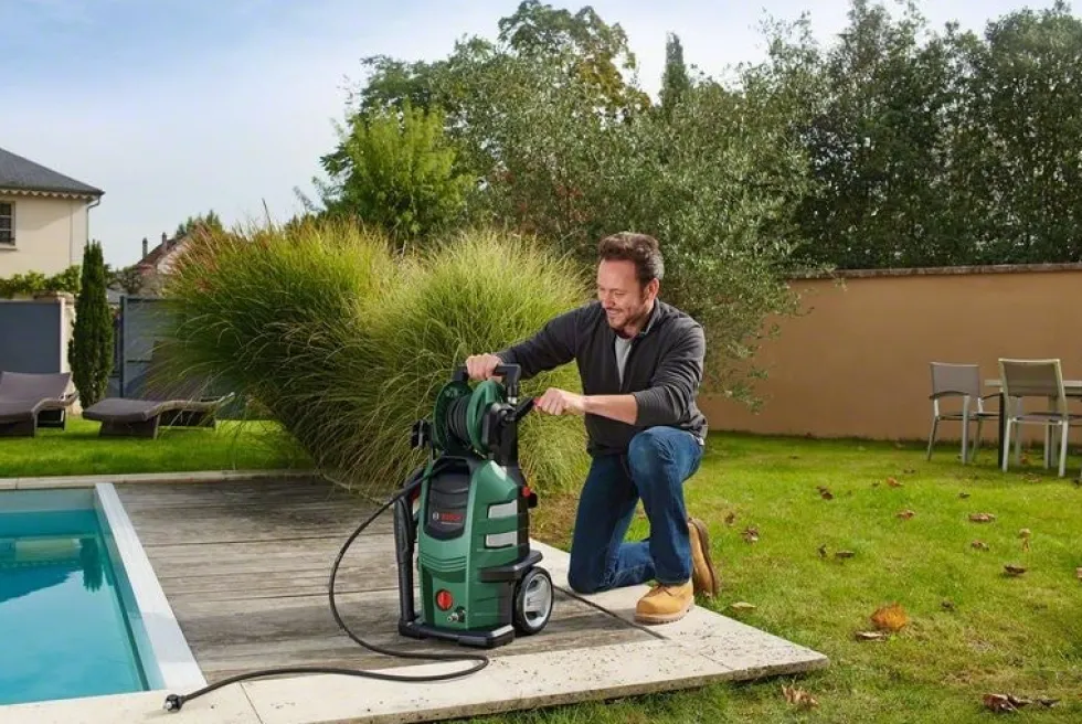 Bosch Högtryckvätt Advanced Aquatak 160