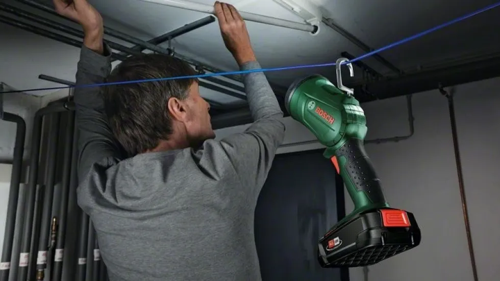 Bosch Lampa 18V Universal Lamp utan batteri & laddare