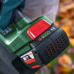 Bosch Lövblås ADV 36-750 utan batteri & laddare