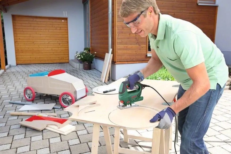Bosch Sticksåg PST 700 E CT