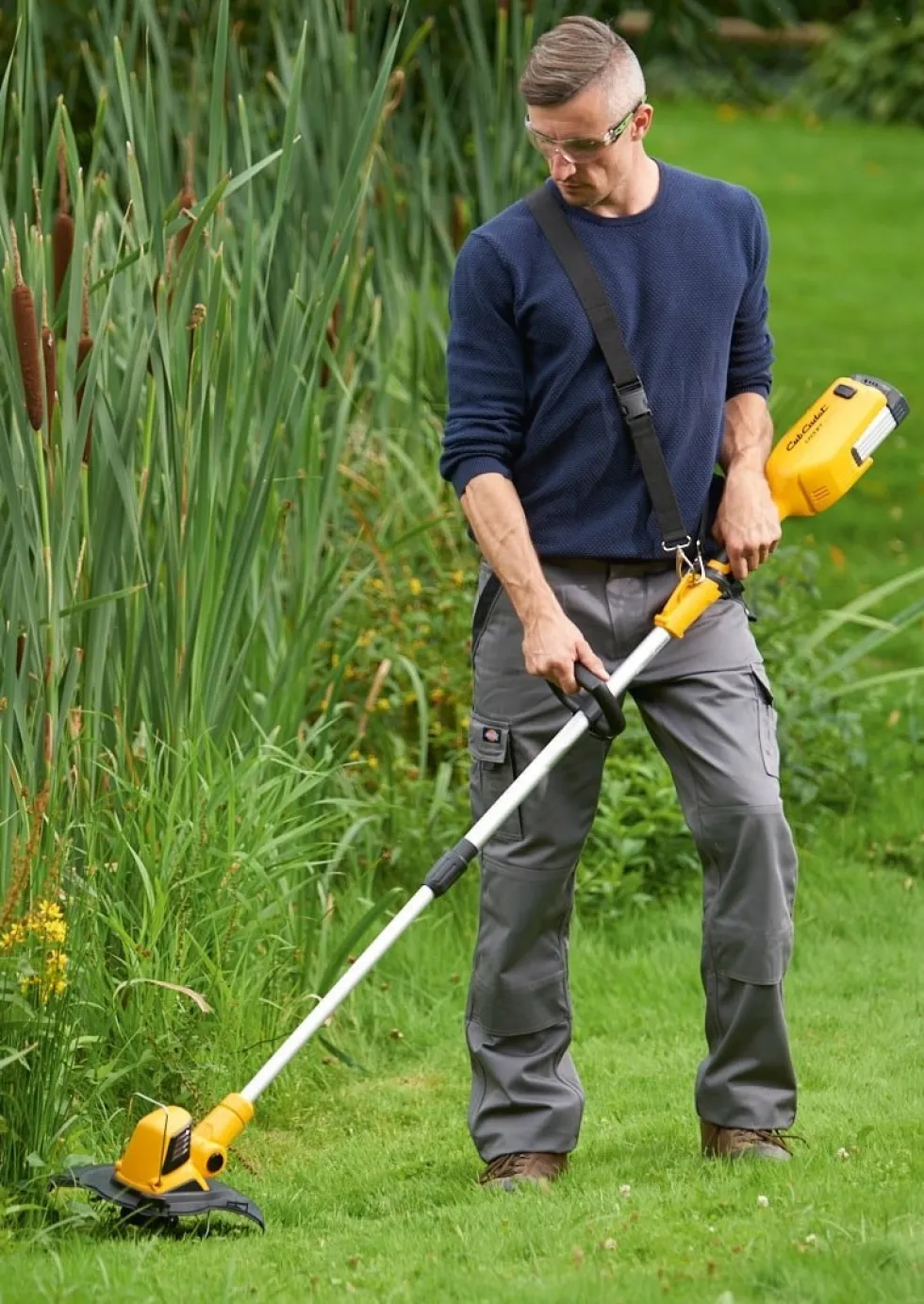 Cub Cadet LH3 ET Grästrimmer