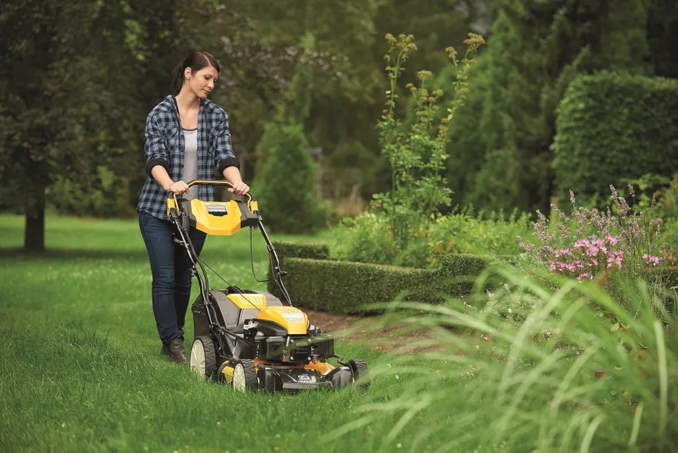 Cub Cadet LM2 DR46 ES Gräsklippare