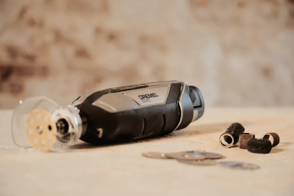 Dremel Multiverktyg 8240-3/45 12V 2,0Ah