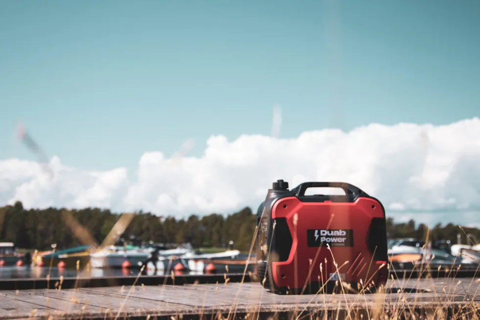 Duab-Power Elverk LT2000IS Parallell med inverter