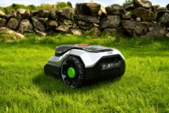 EGO RMR3000E AURA-R2 Robotgräsklippare