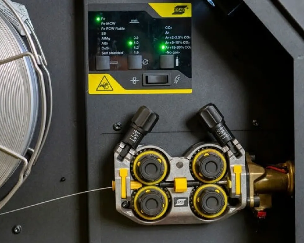 Esab Migsvets Rustler EM 280C PRO - Strömkälla + verktygslåda + brännare