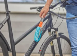 Gardena Cykeltvättborste Set med Textilslang Liano™ Life 15m