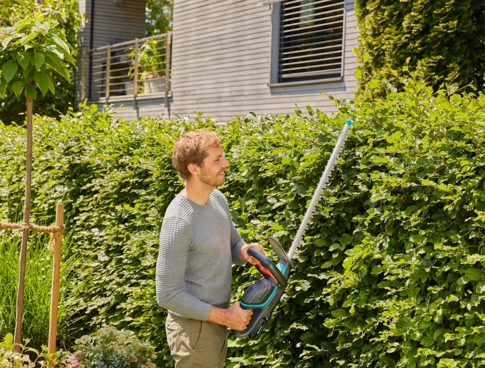 Gardena Häcksax ComfortCut 60/18V P4A Komplett