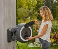 Gardena PowerRoll XXL 40m Vit Batteridriven Väggslangbox