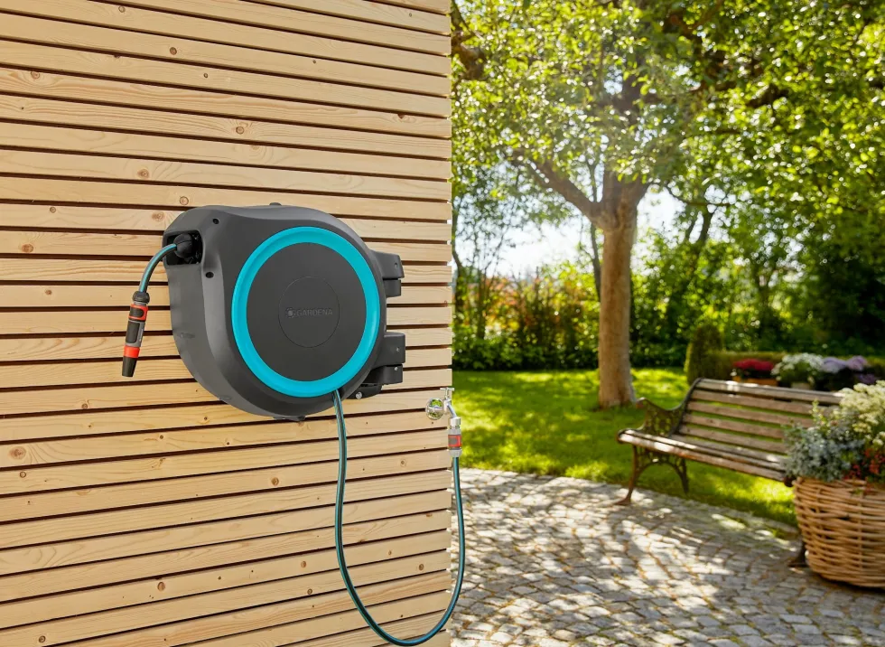 Gardena RollUp M/L Väggslangbox 25m Turkos