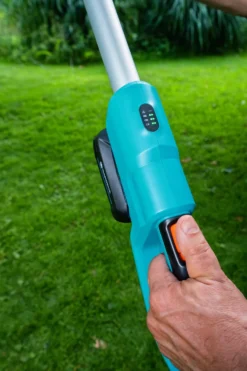 Gardena Teleskopisk Häcksax THS 42/18V P4A Komplett