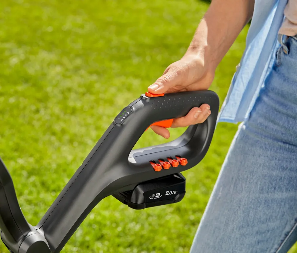 Gardena Trimmer EasyCut 23/18V P4A Komplett
