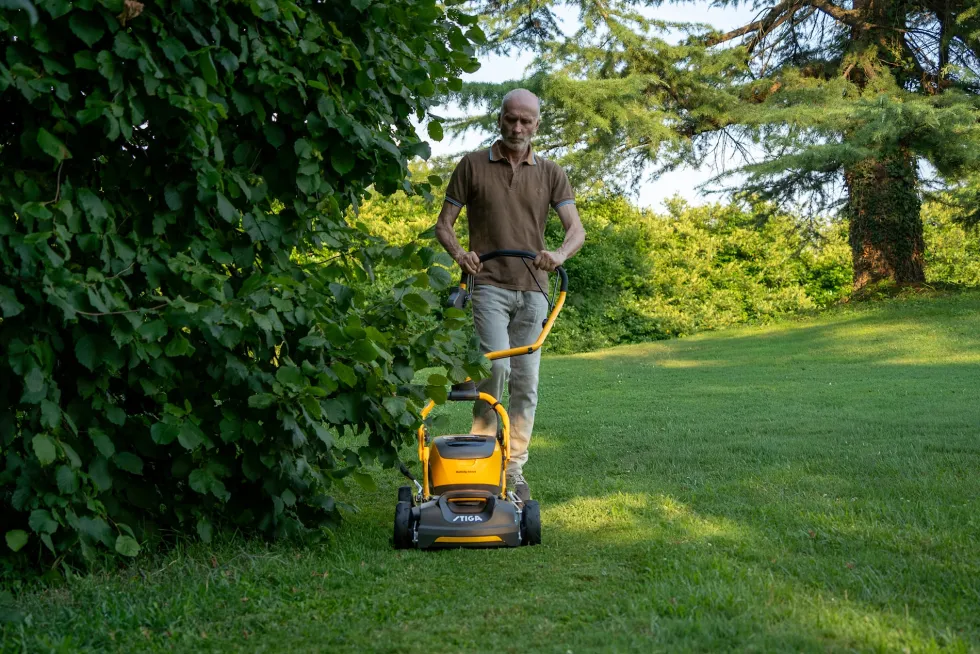 Gräsklippare Stiga Batteridriven 500-Serien Multiclip 547E S