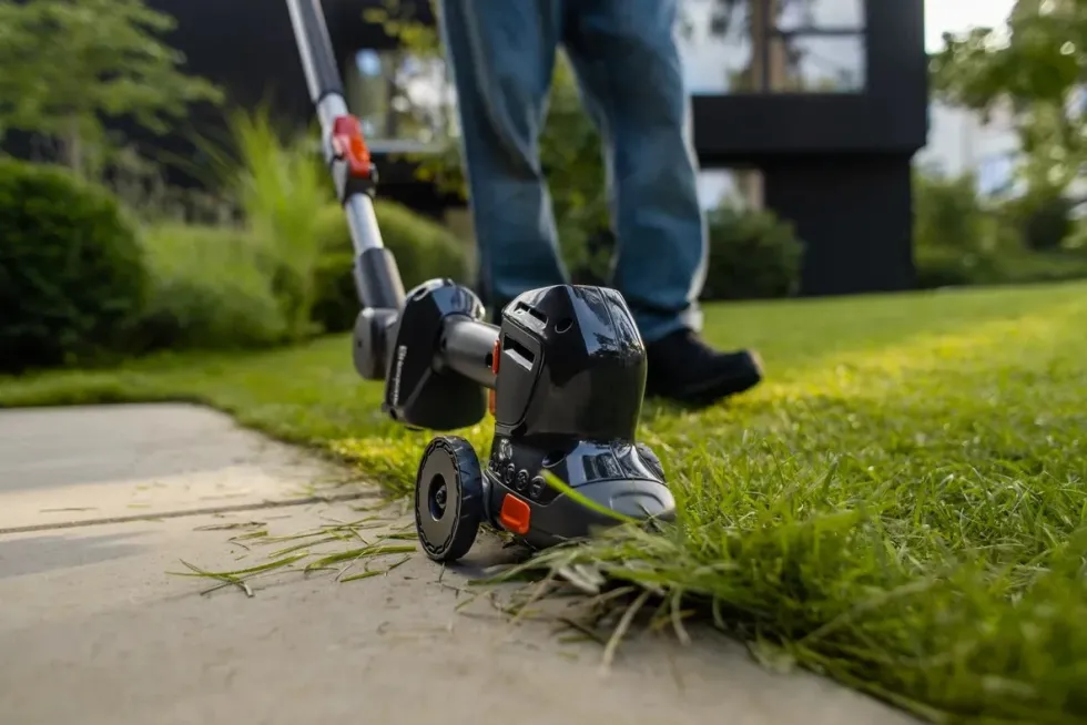 Husqvarna Aspire™ S20 Busk-och Grässax Inkl. Teleskopskaft
