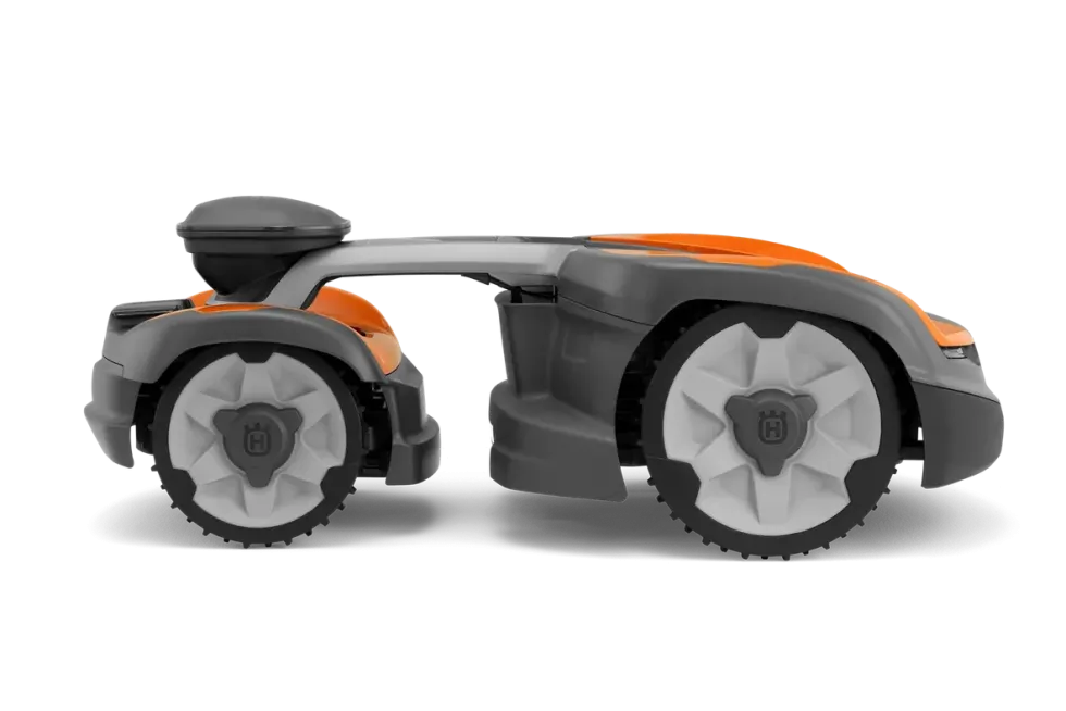 Husqvarna Automower® 535 AWD EPOS Robotgräsklippare