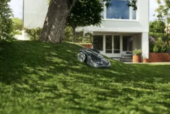 Husqvarna Automower® 320 NERA Robotgräsklippare