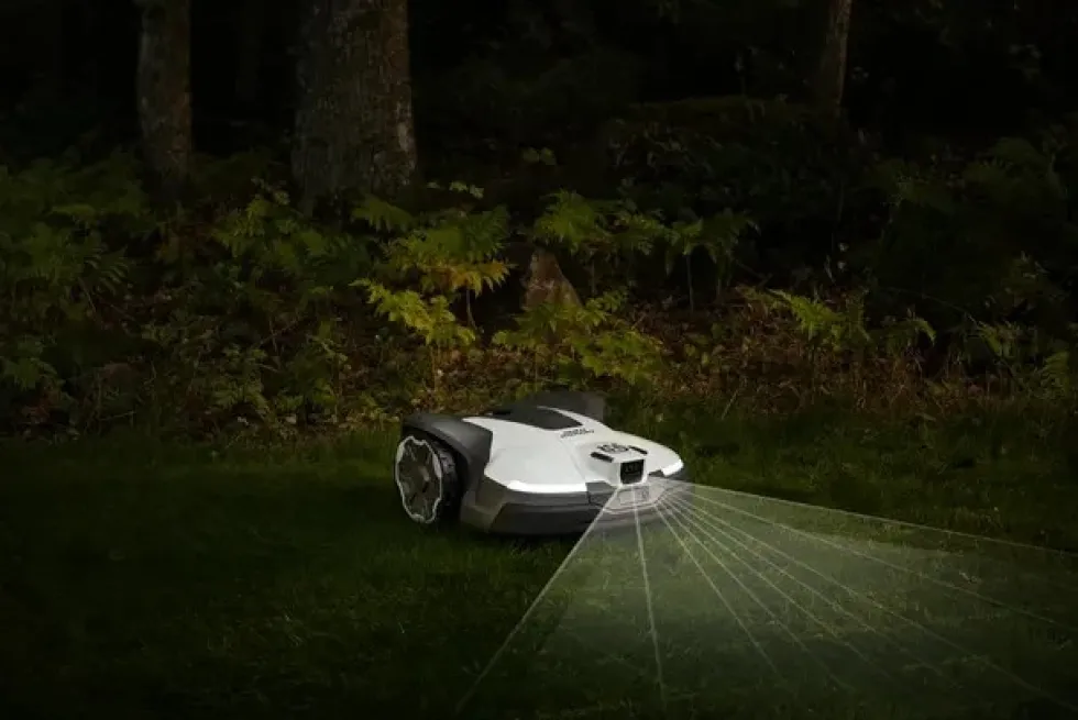 Husqvarna Automower® 450V NERA Robotgräsklippare