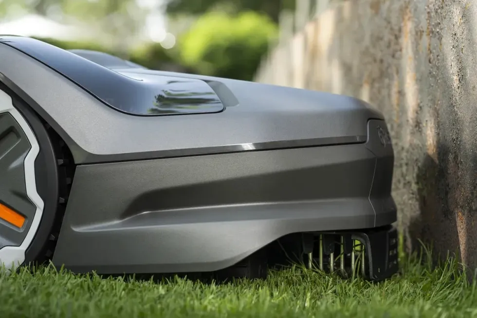 Husqvarna Automower® 410XE NERA Robotgräsklippare med slinglös teknik