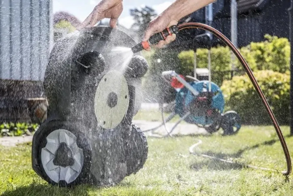 Husqvarna Automower® 450X NERA Robotgräsklippare med slinglös teknik