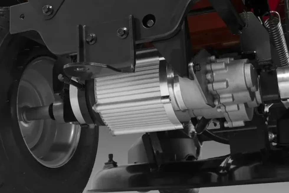 Husqvarna Batteridriven Trädgårdstraktor TC 100i