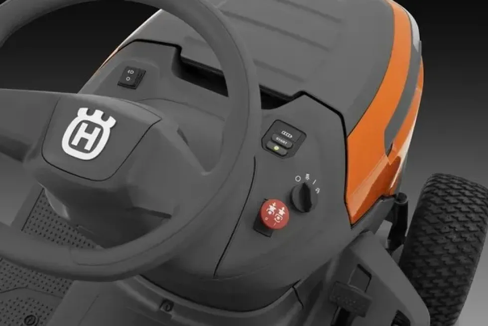 Husqvarna Batteridriven Trädgårdstraktor TC 100i