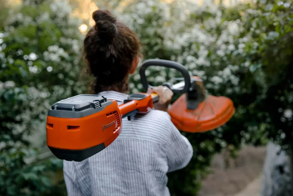 Husqvarna 110iL FLXi Trimmer Komplett med batteri och laddare