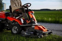 Husqvarna Åkgräsklippare Rider R 316TsX AWD inkl. 112cm klippdäck
