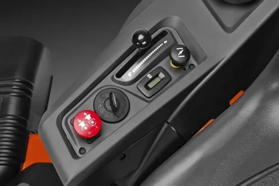 Husqvarna Åkgräsklippare Zero Turn Z242F