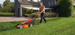 Husqvarna LC 142iS Batterigräsklippare
