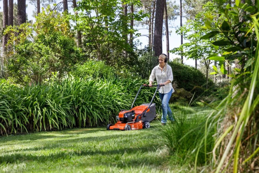Husqvarna LC 347 V Gräsklippare