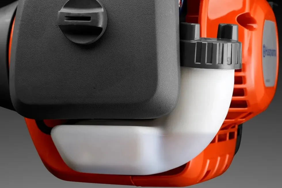 Husqvarna 122R Trimmer