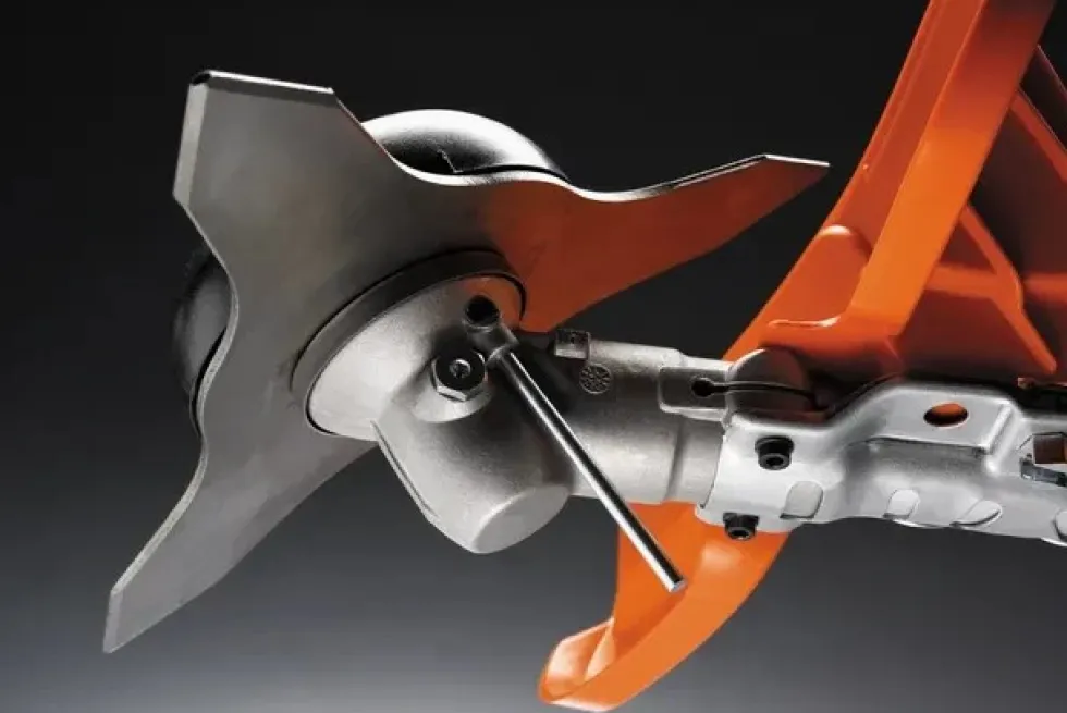 Husqvarna 545RXT AutoTune™ Röjsåg