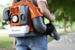 Husqvarna Ryggburen Leksakslövblås