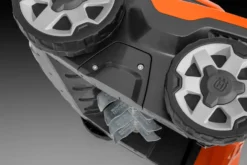 Husqvarna S138i Batteridriven Vertikalskärare