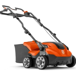 Husqvarna S138i Batteridriven Vertikalskärare