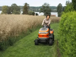 Husqvarna Trädgårdstraktor TS 215T