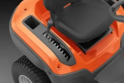 Husqvarna Trädgårdstraktor TS 215T