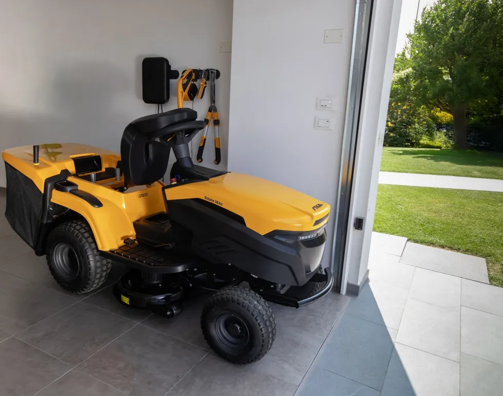 Åkgräsklippare Stiga Estate 384E Batteridriven