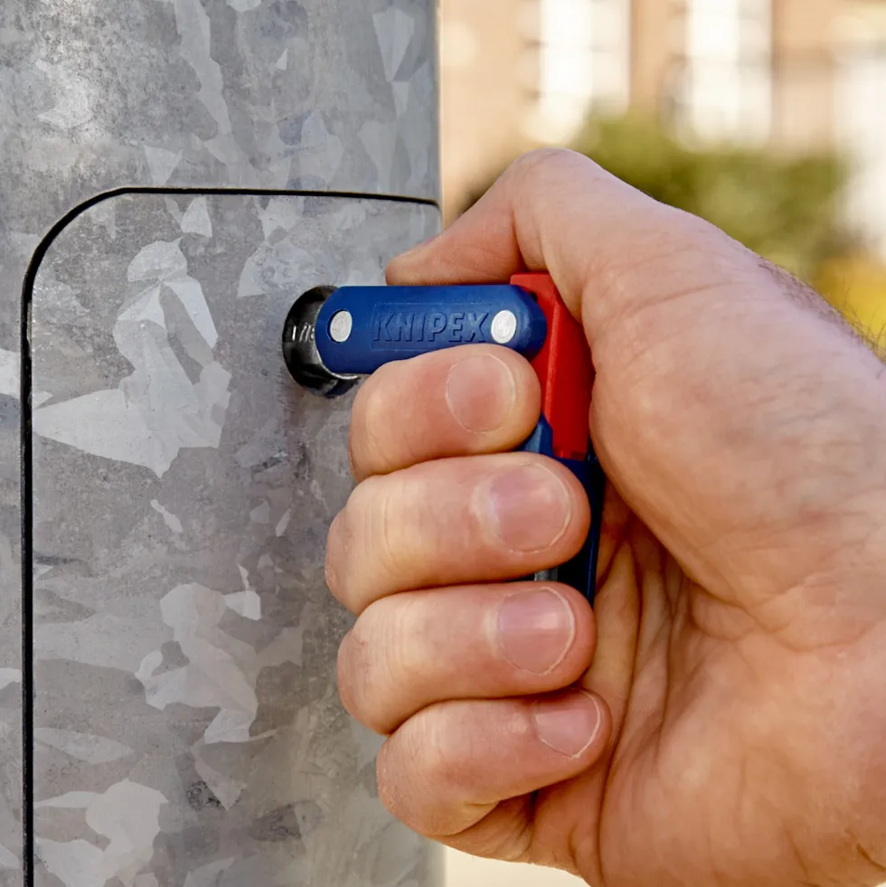 Knipex Dubbelledad vaktmästarnyckel