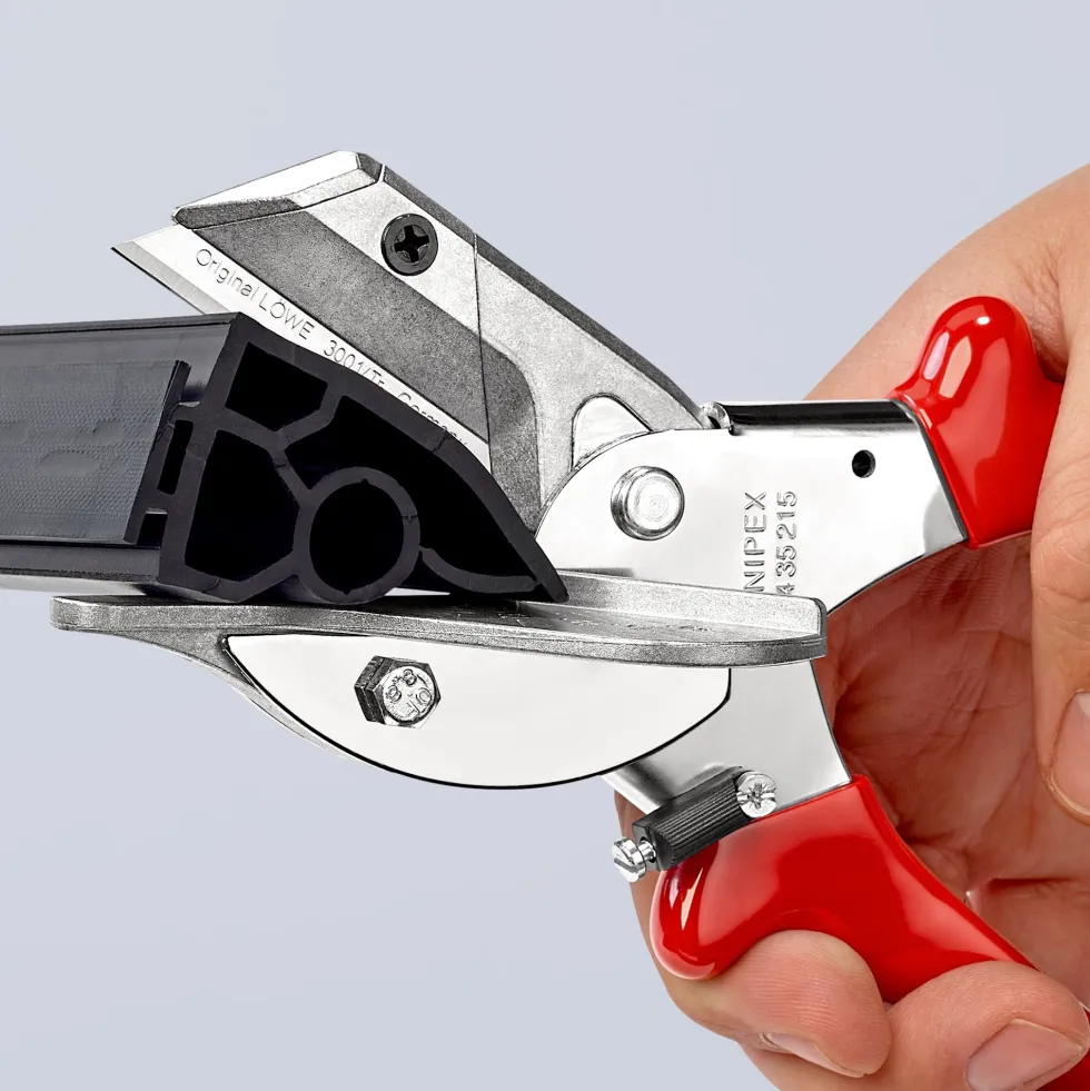 Knipex Geringsax i specialverktygsstål, för plast- & gummiprofiler